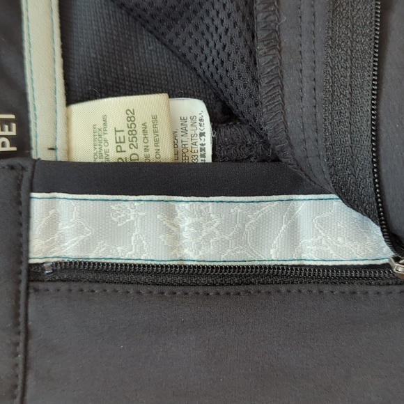 L.L. Bean Adjustable Waist Hiking Pants 12 Petite Black - Picture 8 of 16